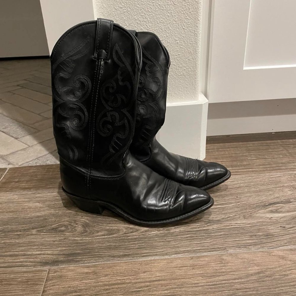 Laredo Black Cowgirl boot size 8M